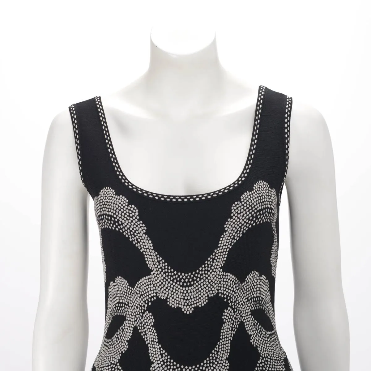 Alexander McQueen Black & White Jacquard Knit Scalloped Hem Dress S