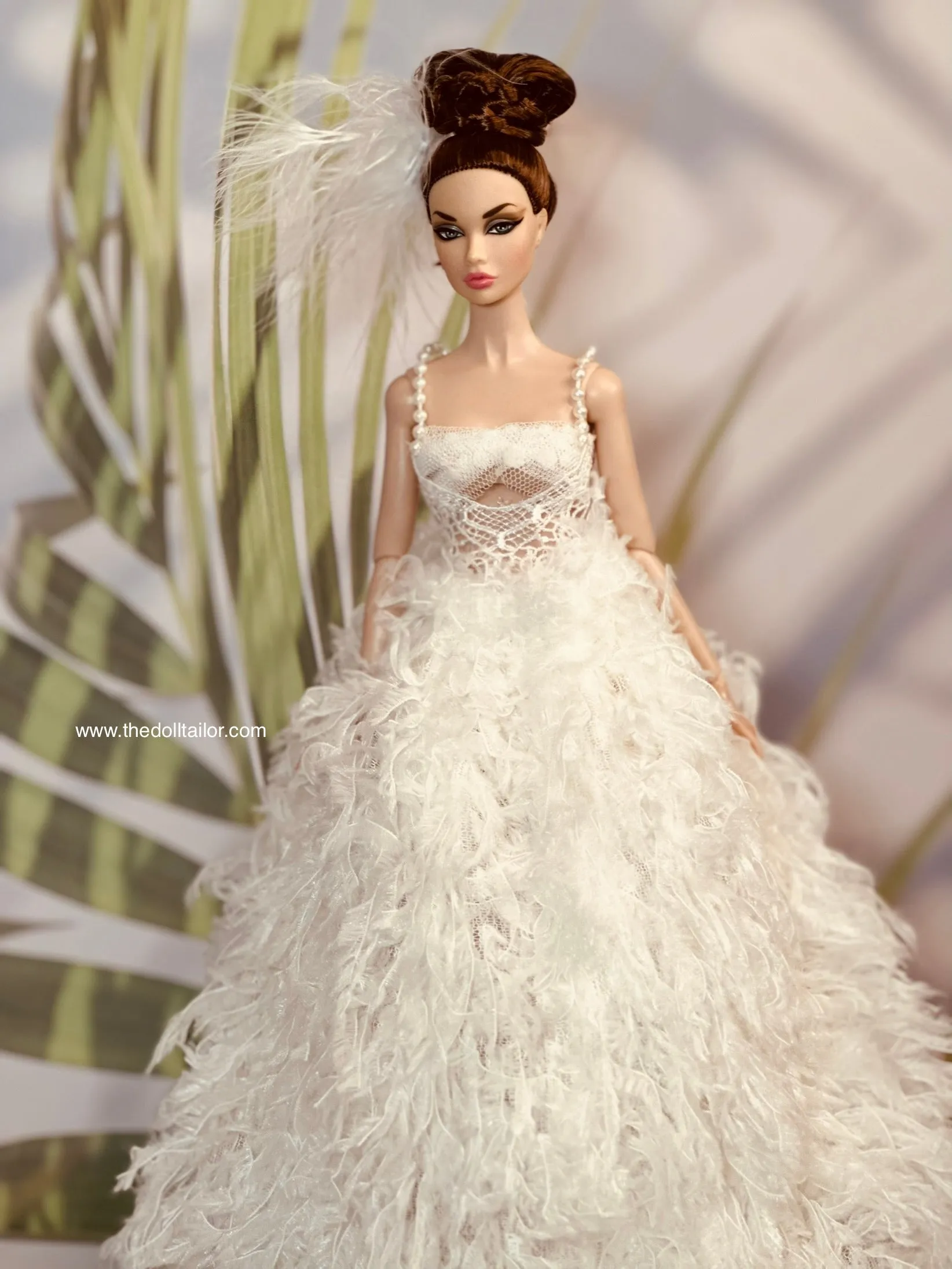 Ivory wedding dress ostrich feathers for barbie doll